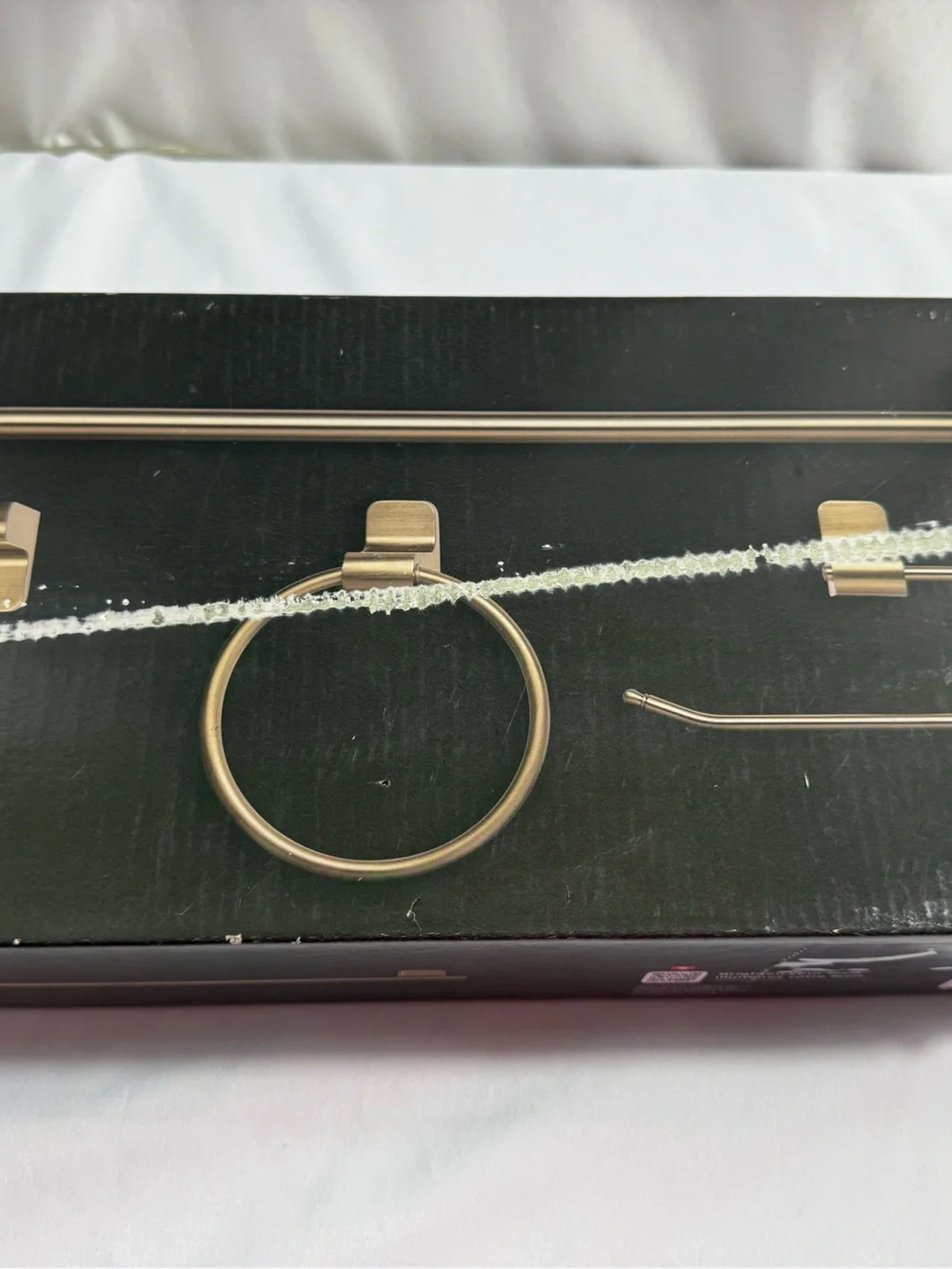 Globe Positano 4-Piece Bath Set - Gold Finish‎